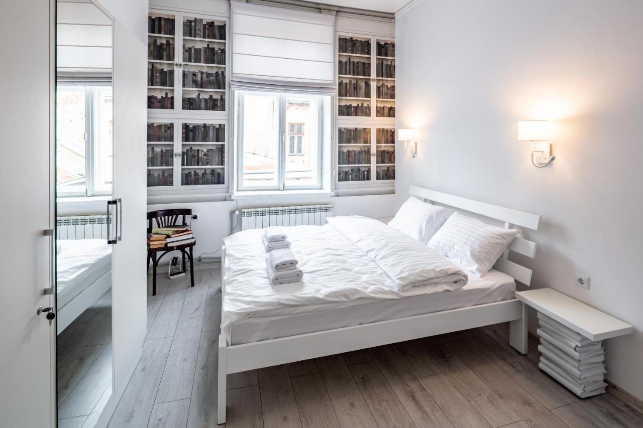 Bookinist apartment Lviv Buitenkant foto
