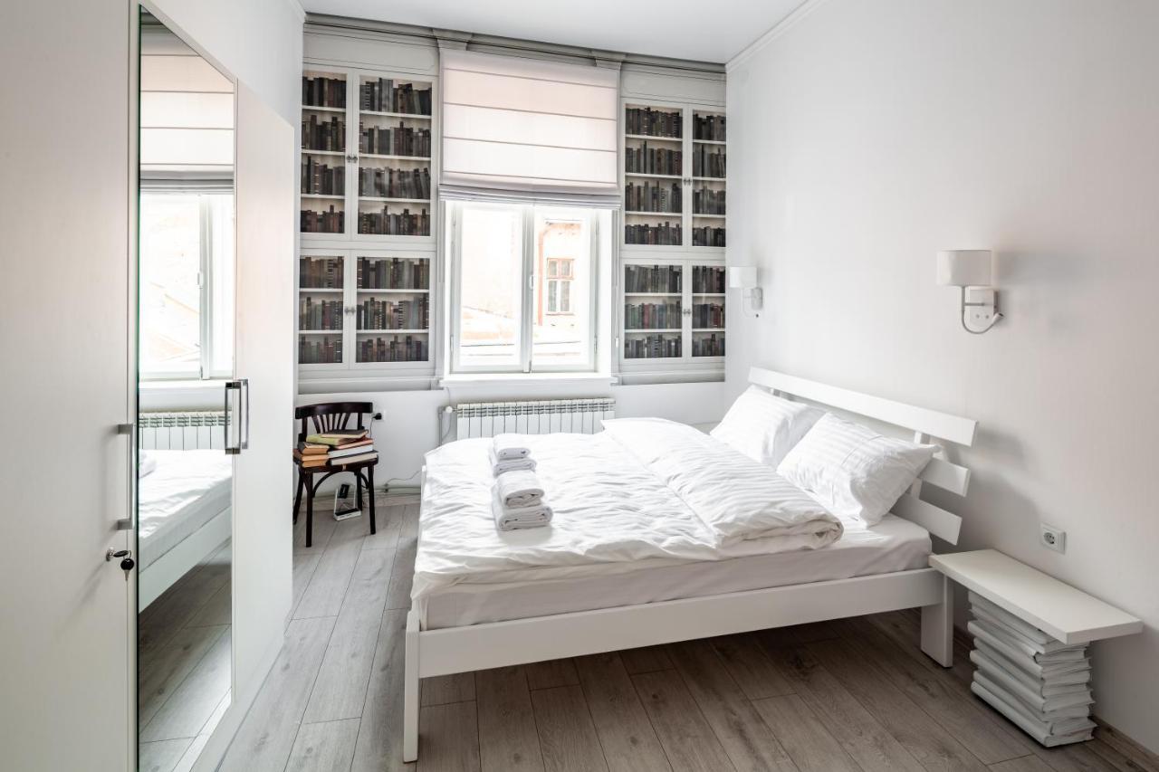 Bookinist apartment Lviv Buitenkant foto