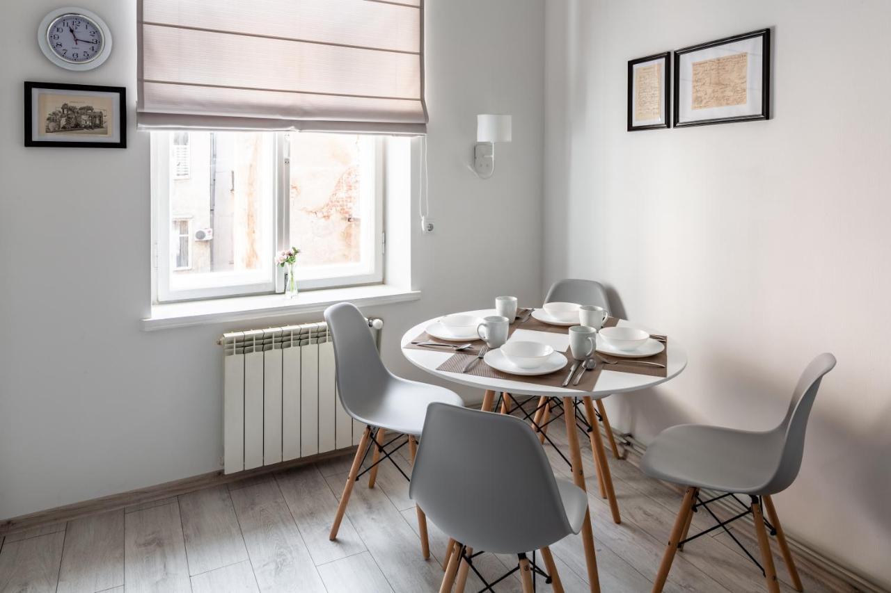 Bookinist apartment Lviv Buitenkant foto