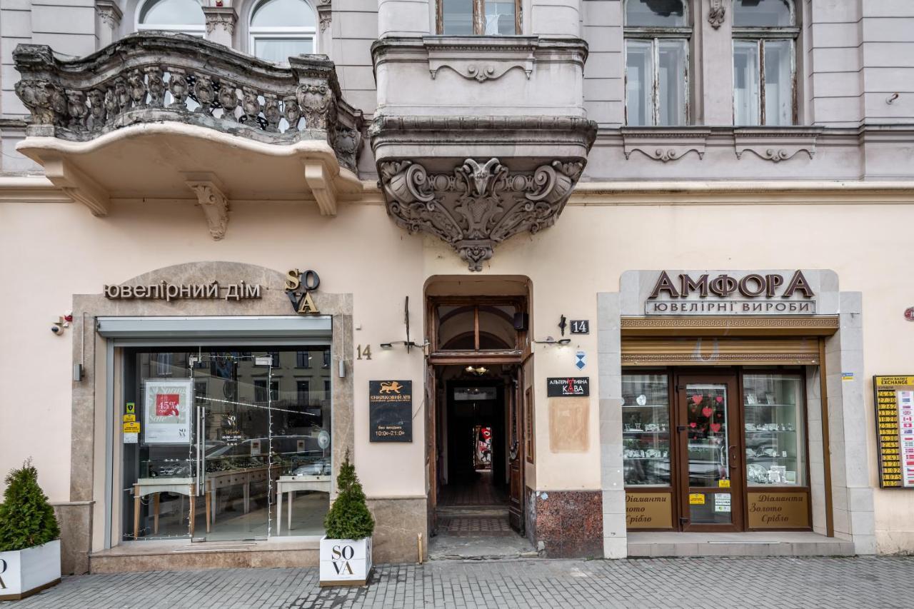 Bookinist apartment Lviv Buitenkant foto