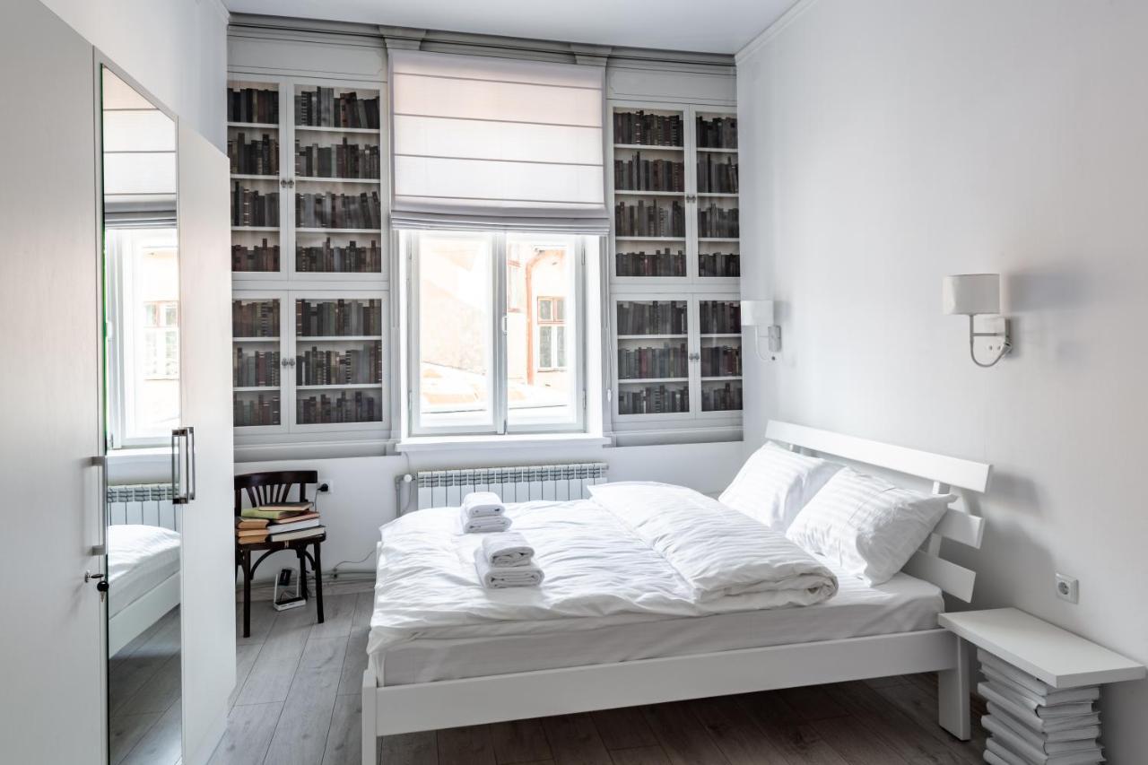 Bookinist apartment Lviv Buitenkant foto