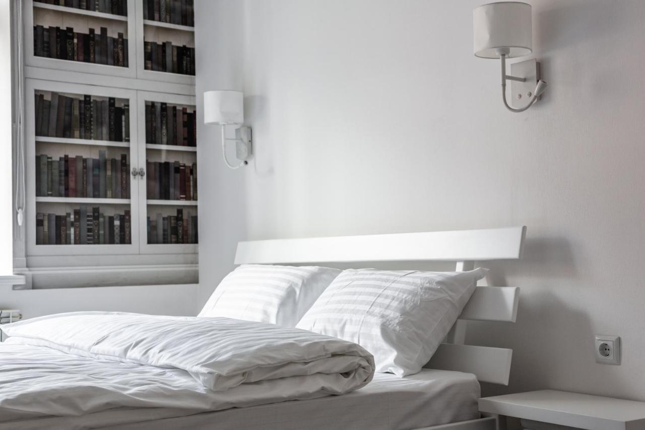 Bookinist apartment Lviv Buitenkant foto